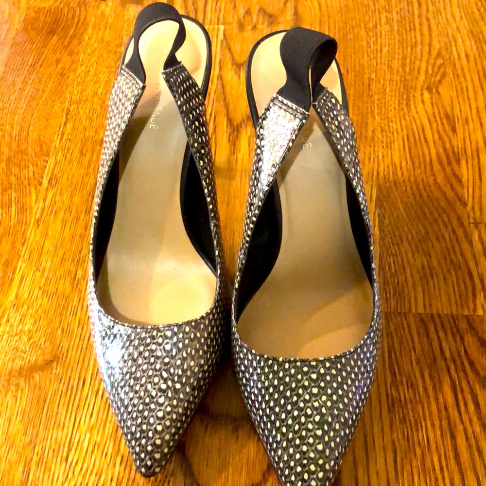 Saks Fifth Avenue Heels size 8M